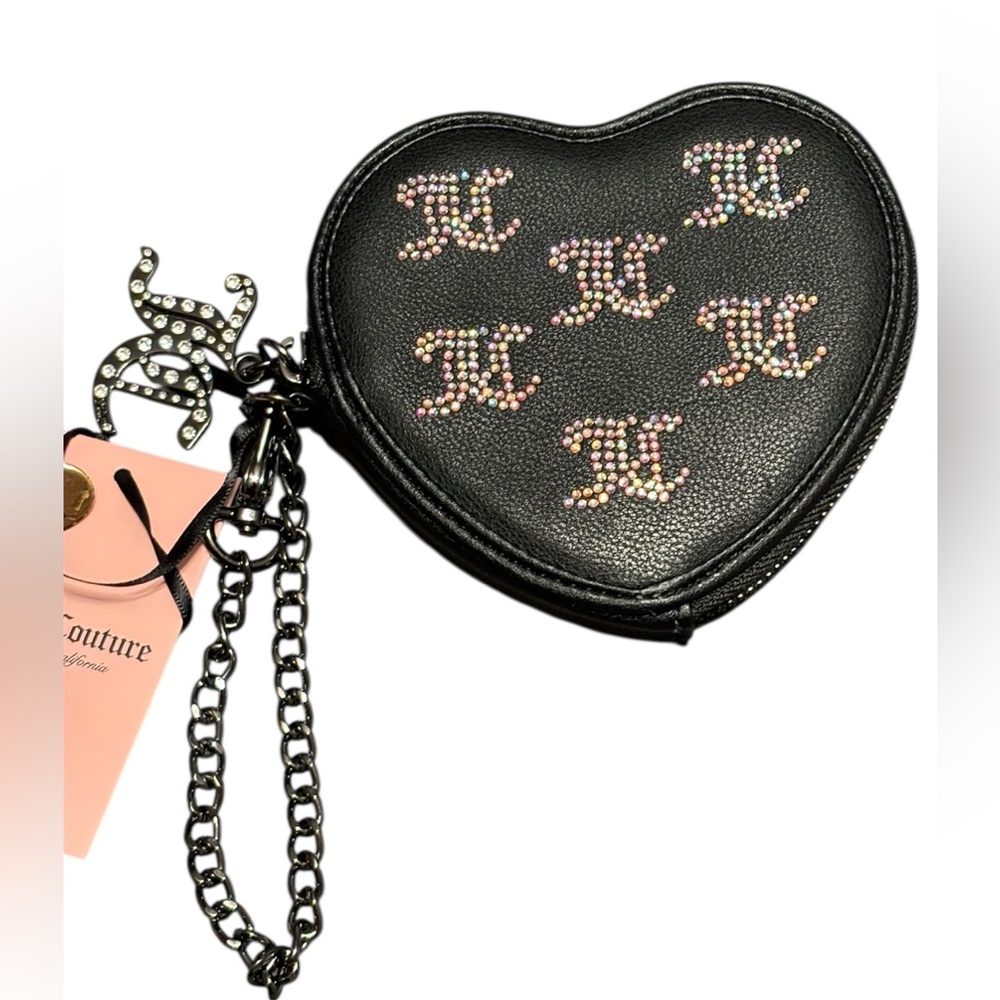 NWT•Juicy Couture Black and Gunmetal Heart Charm Wristlet